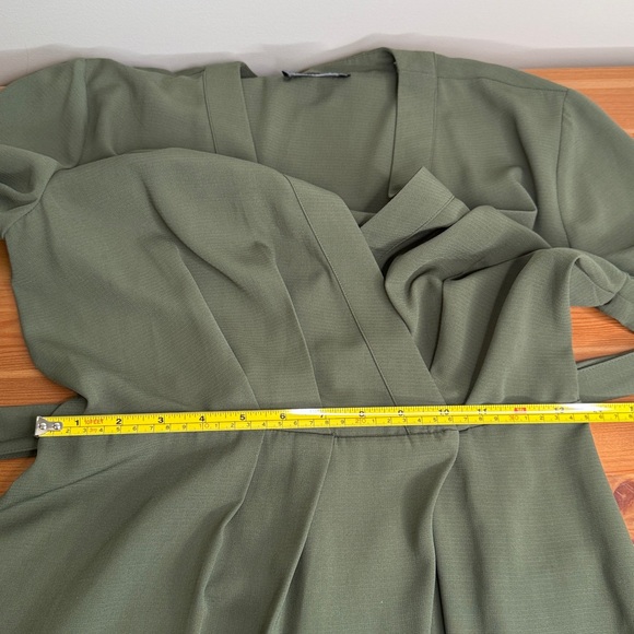 The fifth label womens long sleeve romper size medium olive green - Picture 7 of 7